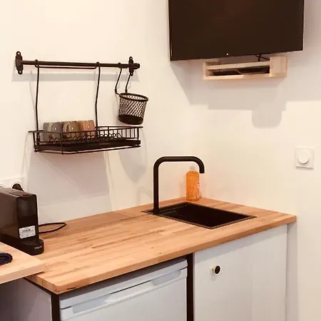 1 Personne Centre Jeanne D'arc Apartment *