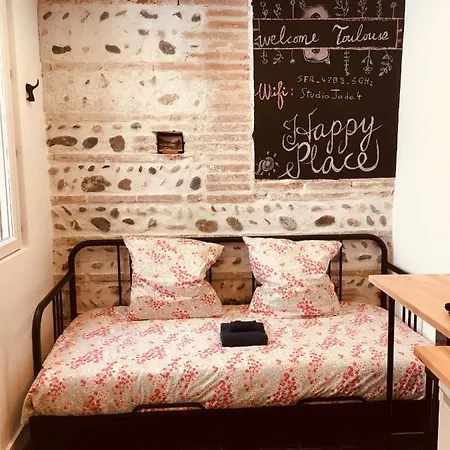 1 Personne Centre Jeanne D'arc *