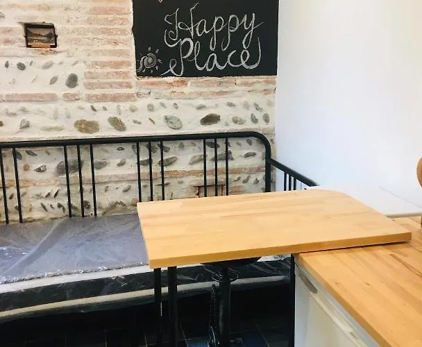 1 Personne Centre Jeanne D'arc Apartament