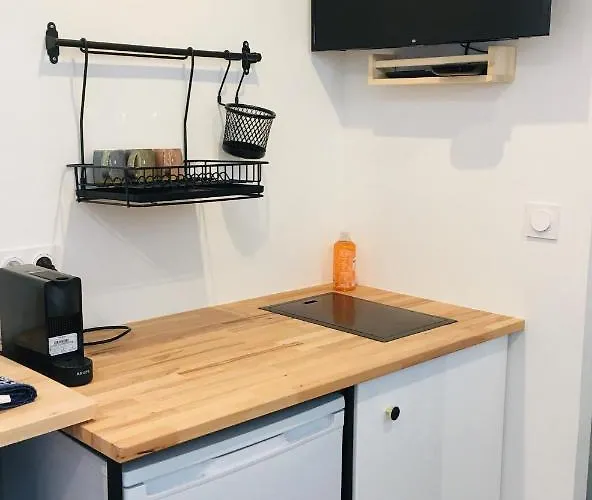 1 Personne Centre Jeanne D'arc Tuluza