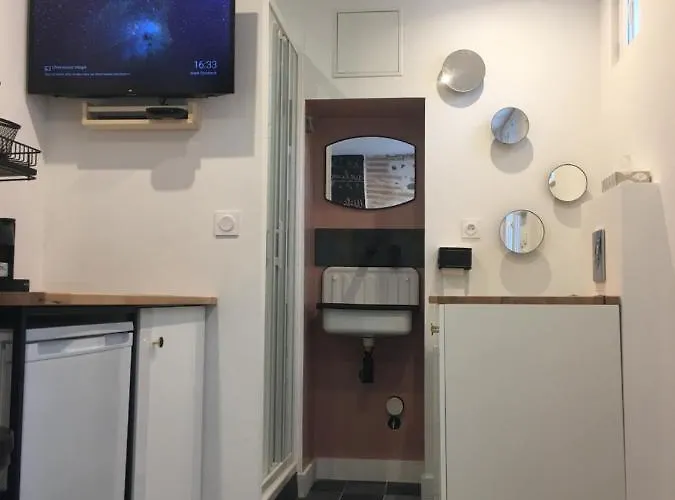 1 Personne Centre Jeanne D'arc * Τουλούζη